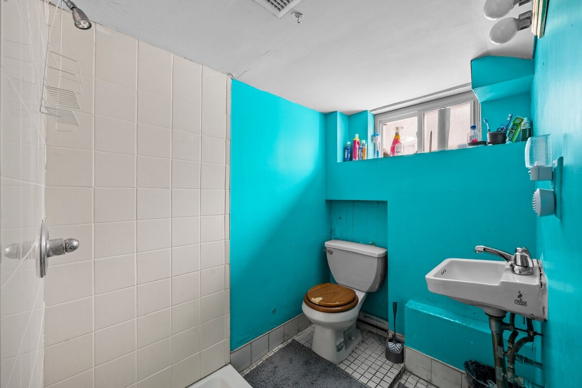 2143 Schenectady Avenue Flatlands Brooklyn NY 11234