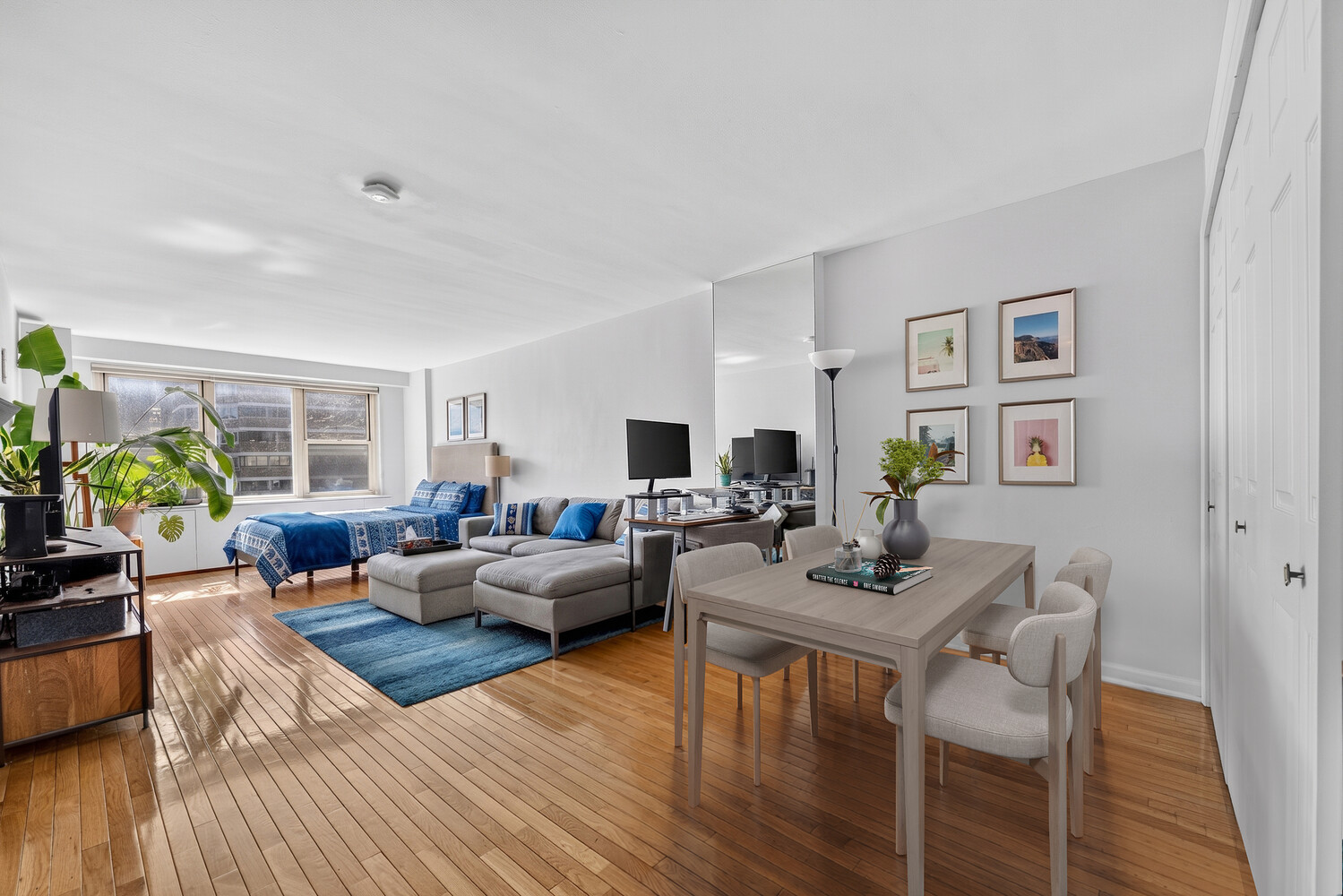 305 East 24th Street 14K Kips Bay New York NY 10010