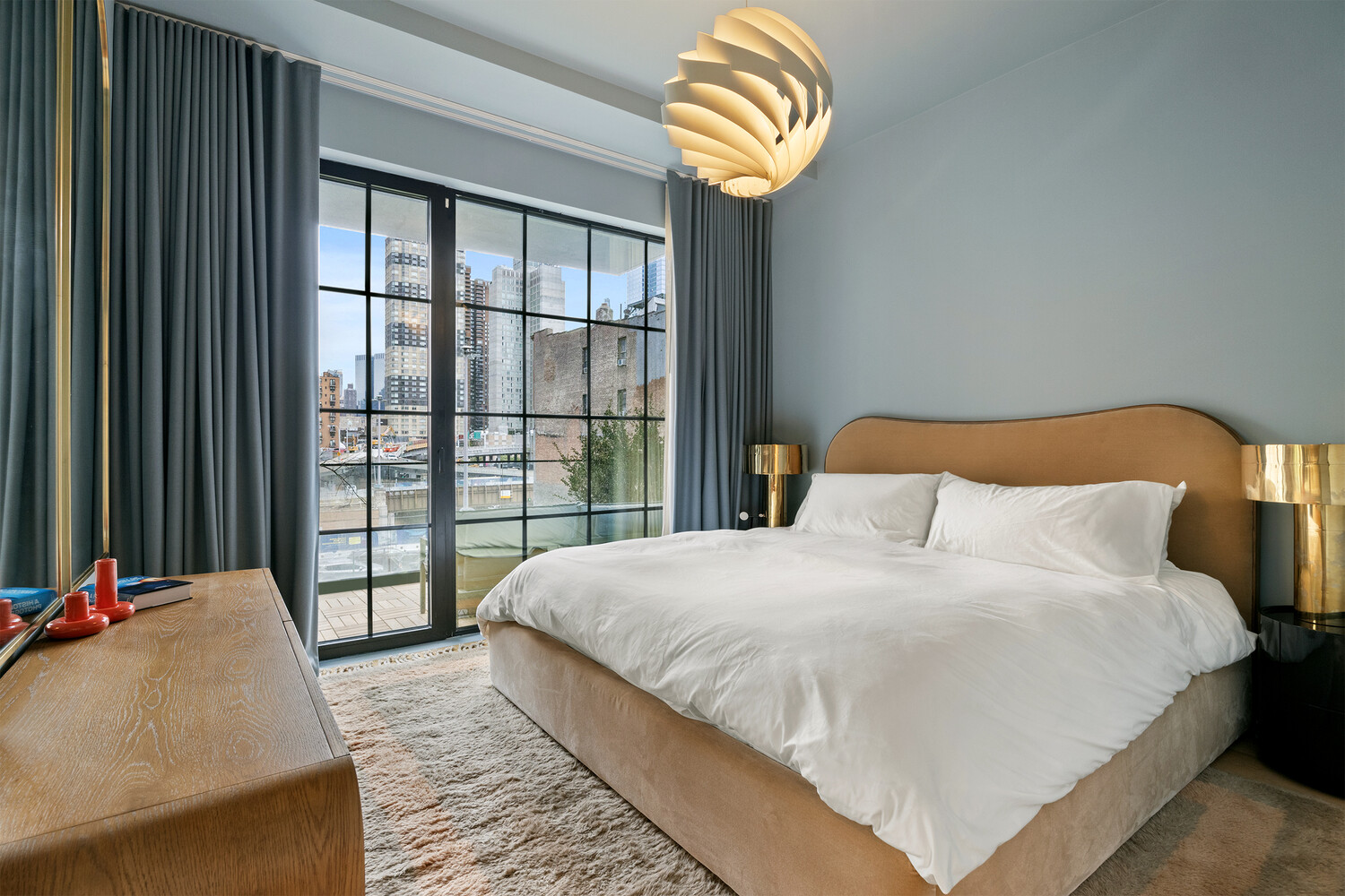 441 West 37th Street 3 Clinton New York NY 10018