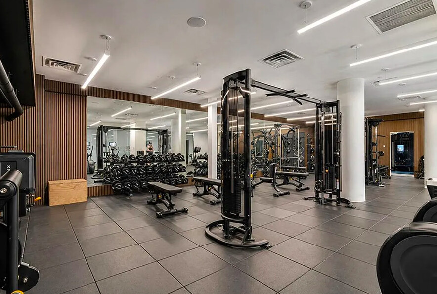 429 Kent Avenue 901 Williamsburg Brooklyn NY 11249