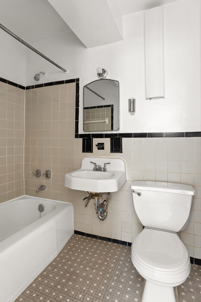 125 Ashland Place 12B Fort Greene Brooklyn NY 11201