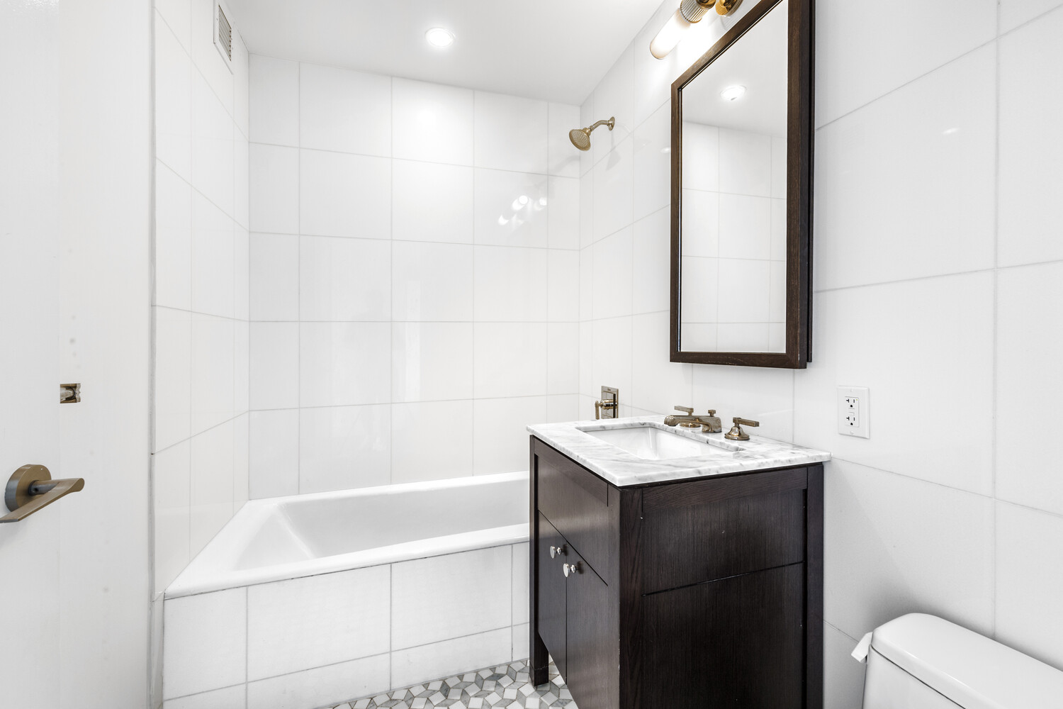 80 Riverside Blvd. 21C Lincoln Square New York NY 10069
