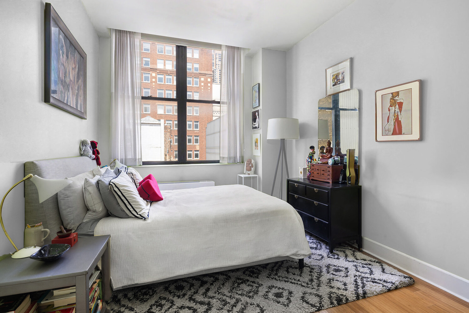 421 West 54th Street 5F Clinton New York NY 10019