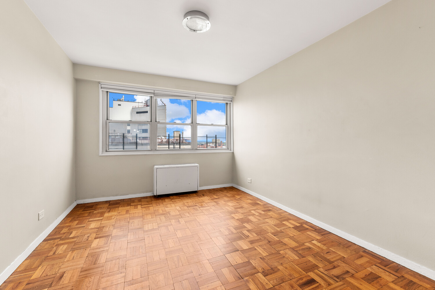 102-10 66th Road 8D Forest Hills Queens NY 11375
