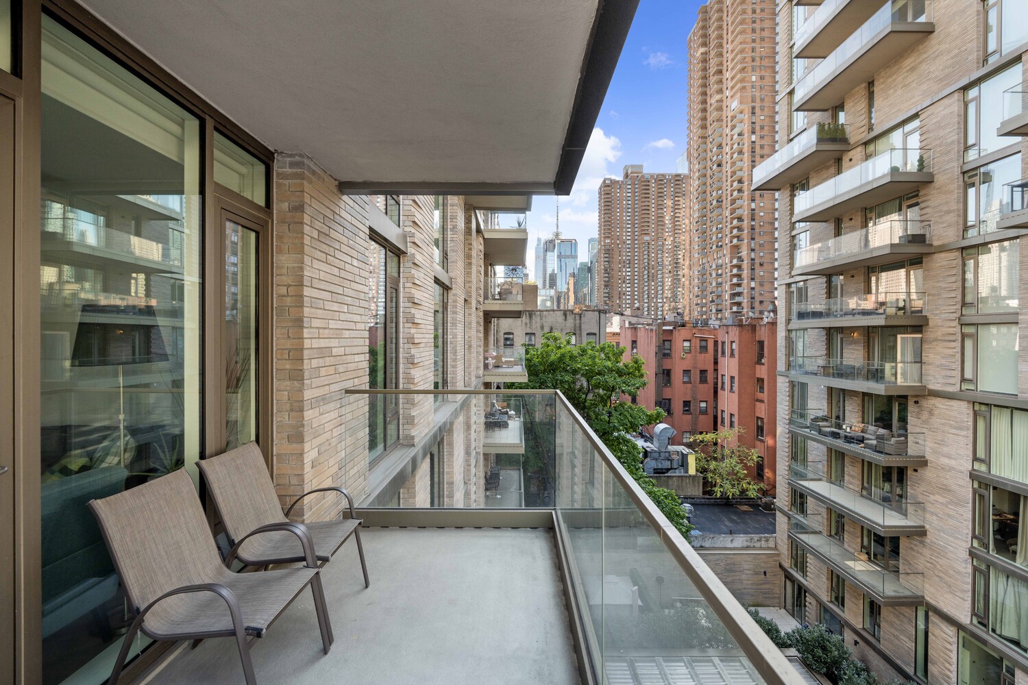 505 West 43rd Street 6D Clinton New York NY 10036