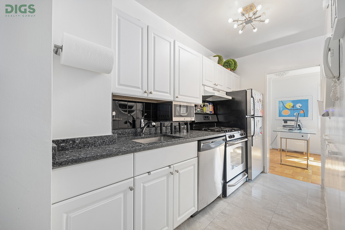 311 East 71st Street 10F Upper East Side New York NY 10021