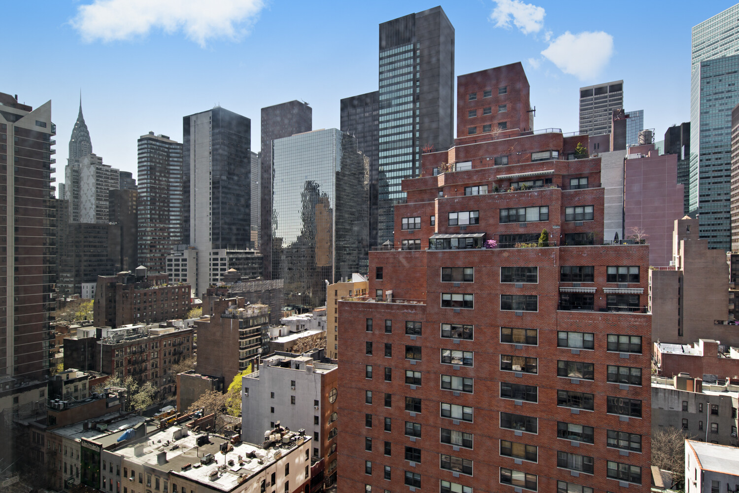 305 East 51st Street Turtle Bay New York NY 10022