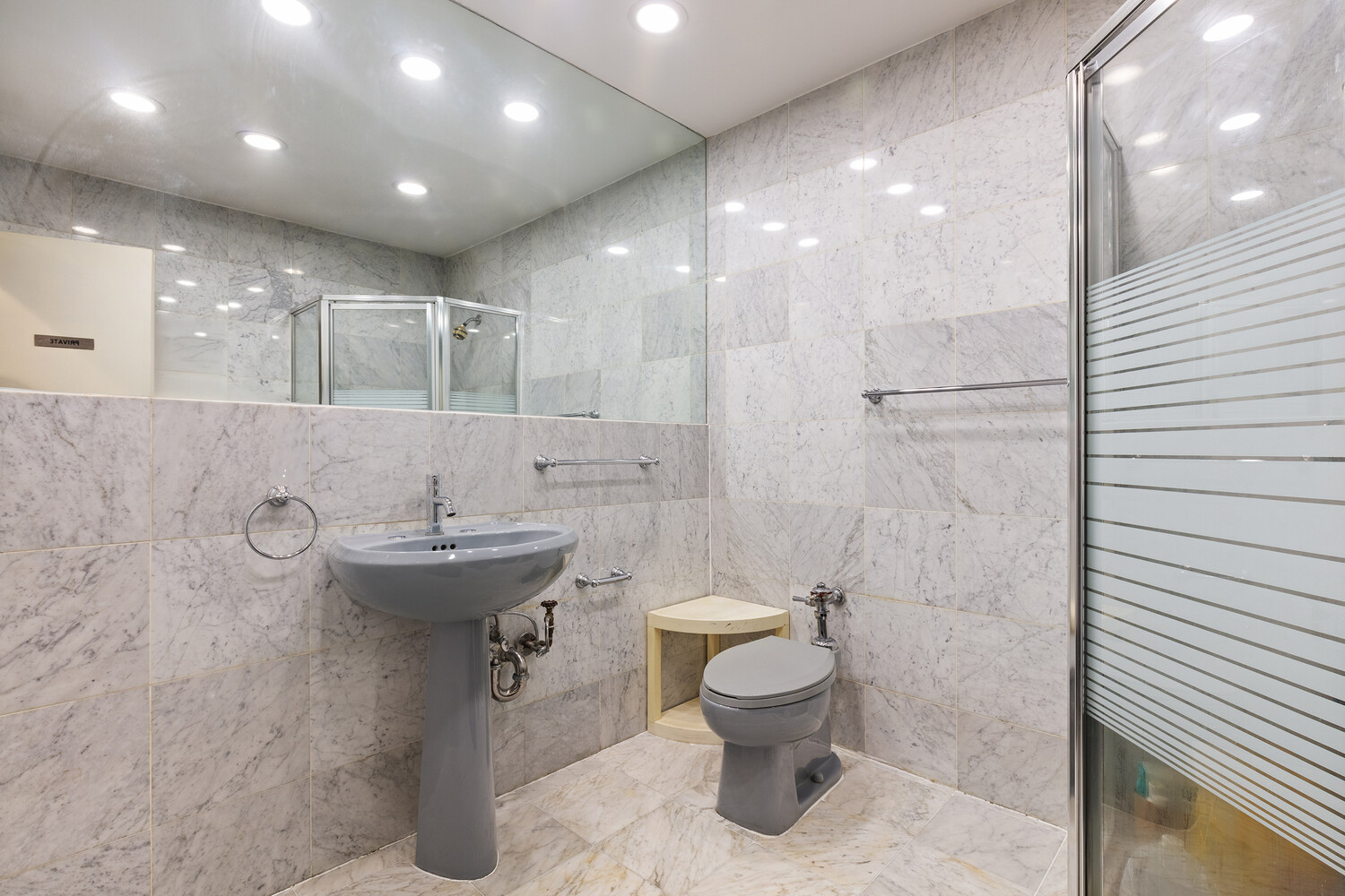 210 East 47th Street 1ABP Turtle Bay New York NY 10017