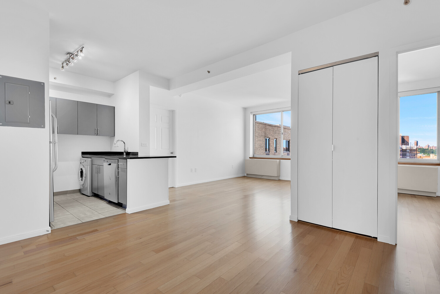 68 Bradhurst Avenue PH2B West Harlem New York NY 10039