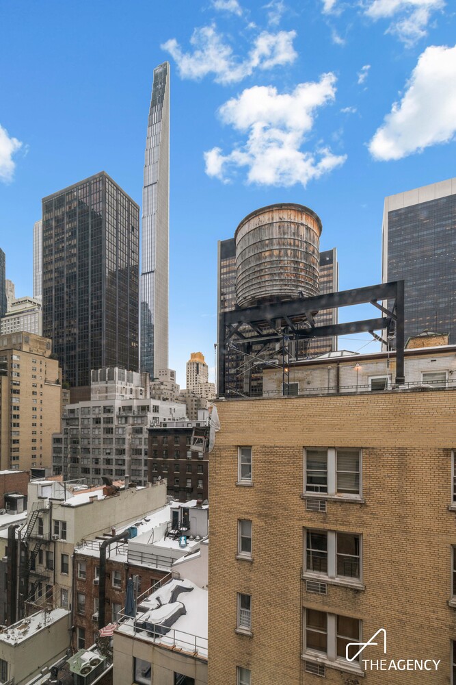 25 West 54th Street 10B Midtown West New York NY 10019