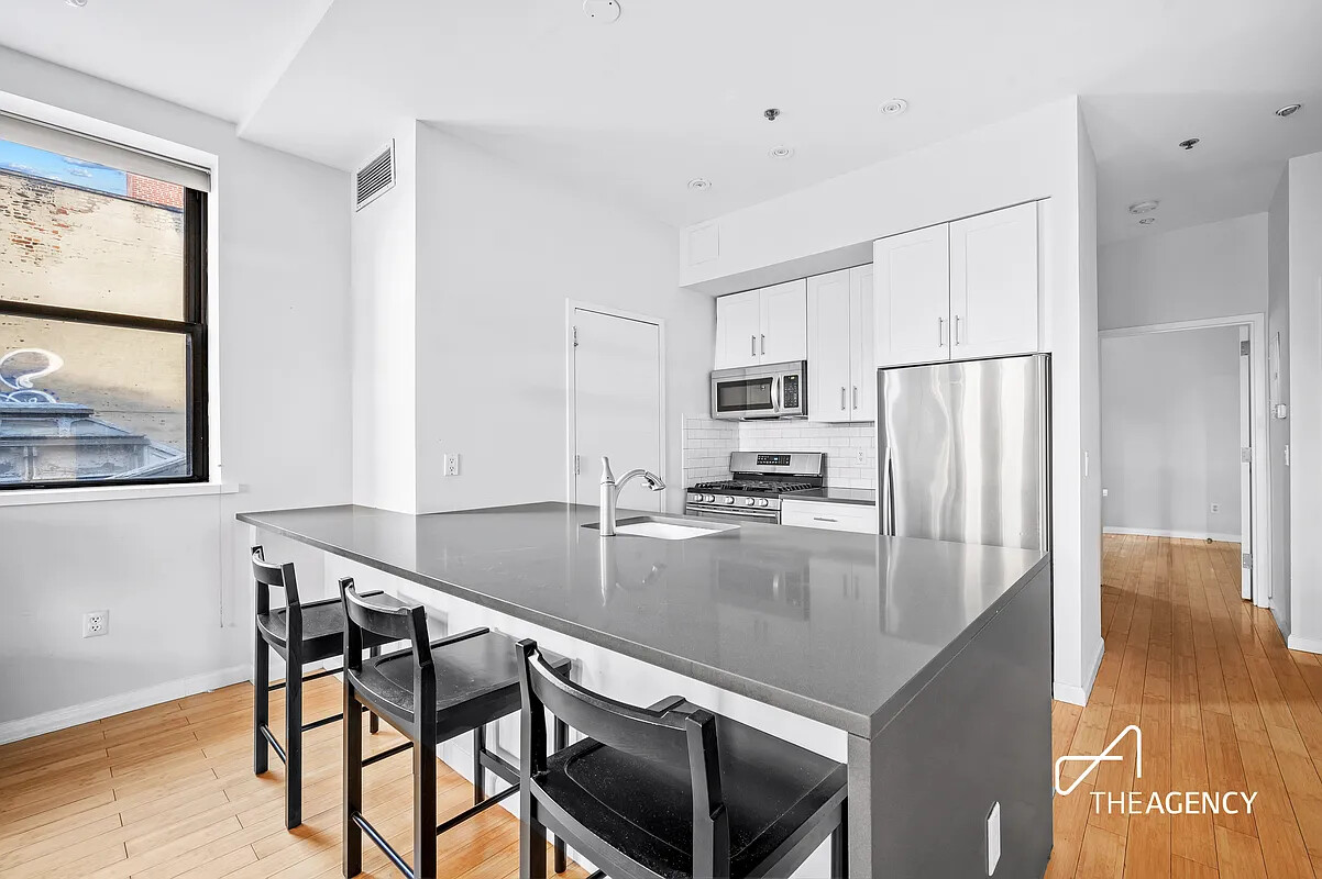 118 Greenpoint Avenue Greenpoint Brooklyn NY 11222
