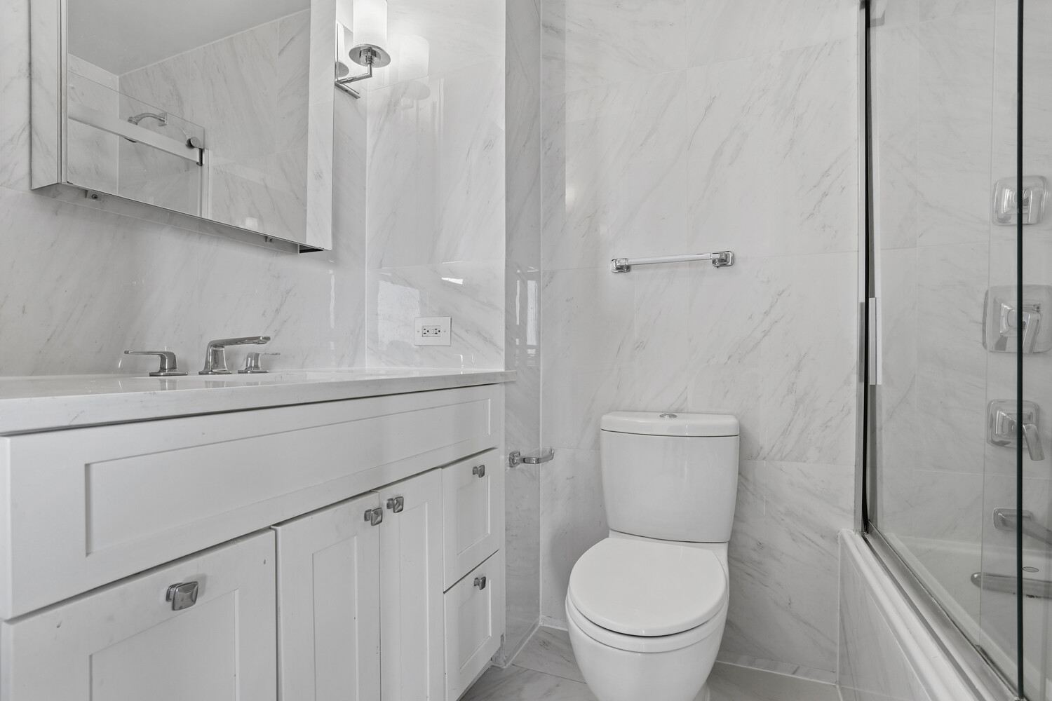 330 East 38th Street 43P Murray Hill New York NY 10016