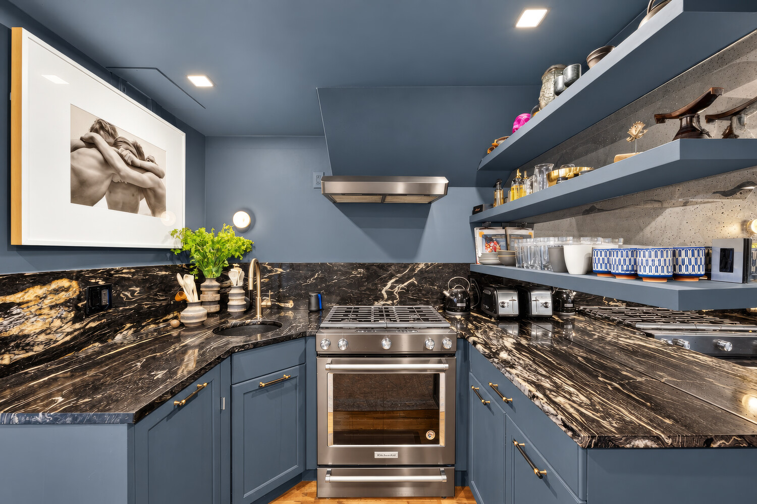 410 West 24th Street 16K Chelsea New York NY 10011