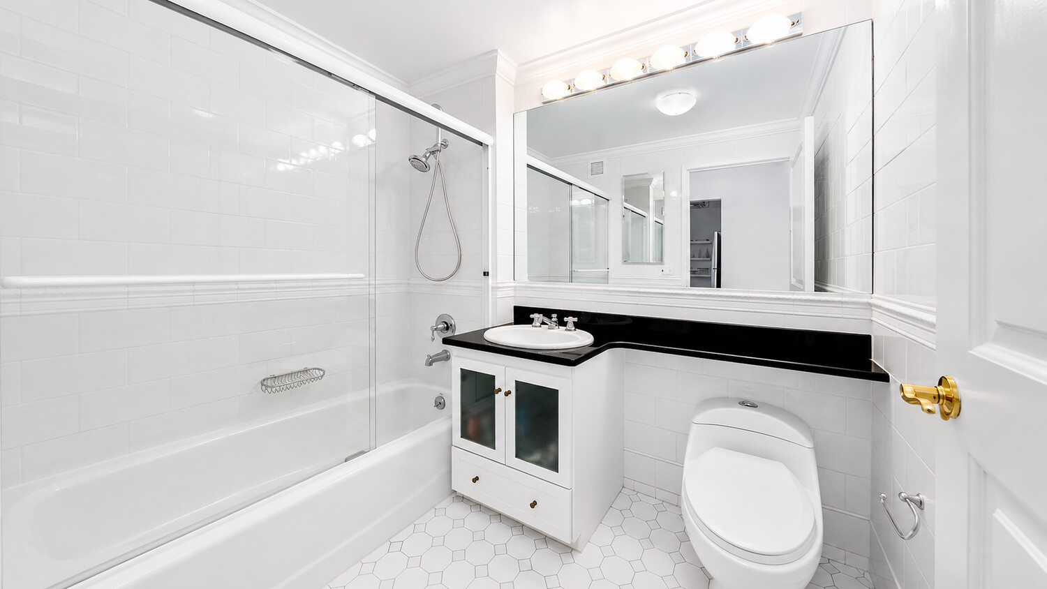 400 East 90th Street 4D Upper East Side New York NY 10128
