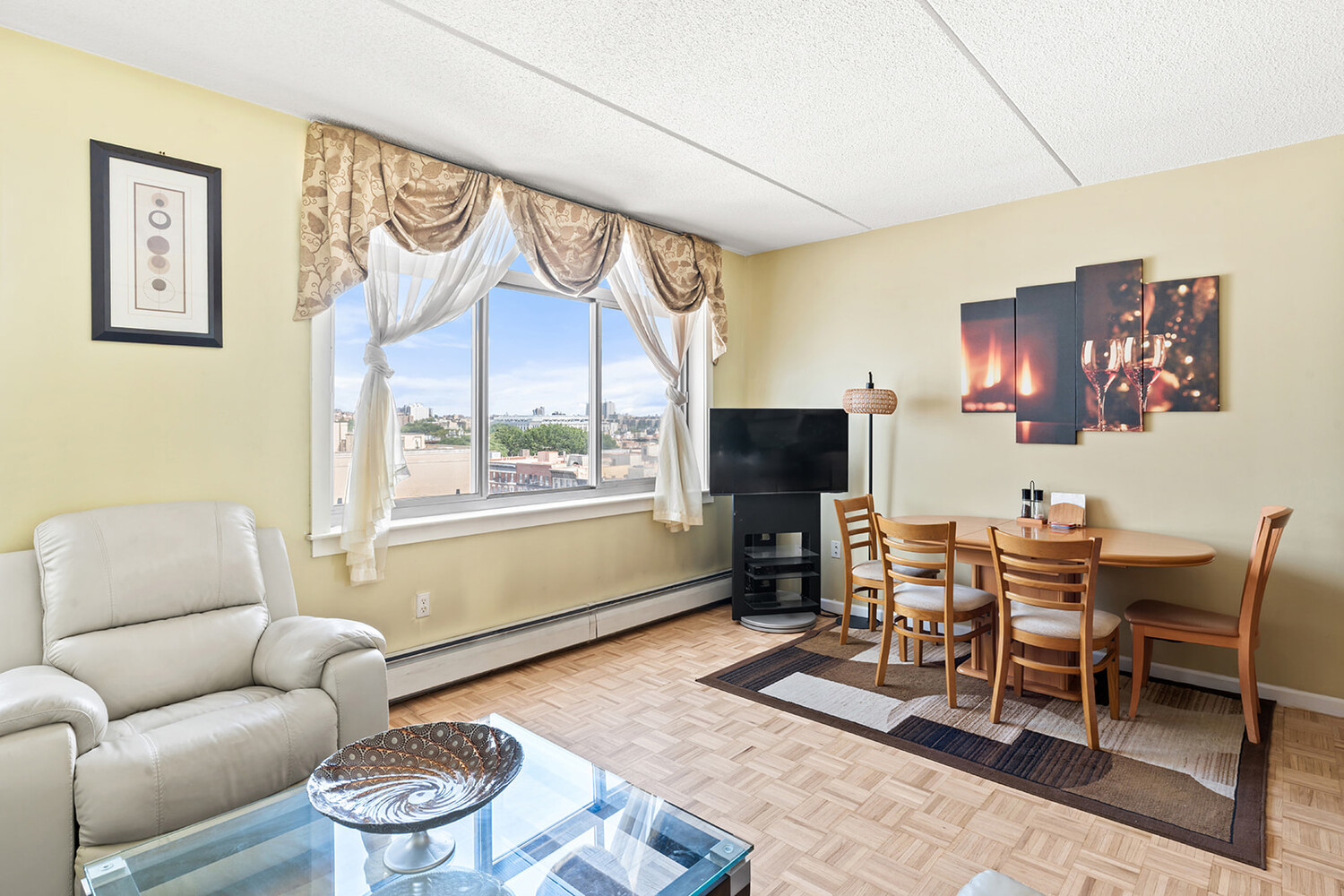 102 Bradhurst Avenue West Harlem New York NY 10039