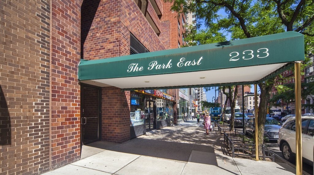 233 East 86th Street 15B Upper East Side New York NY 10028