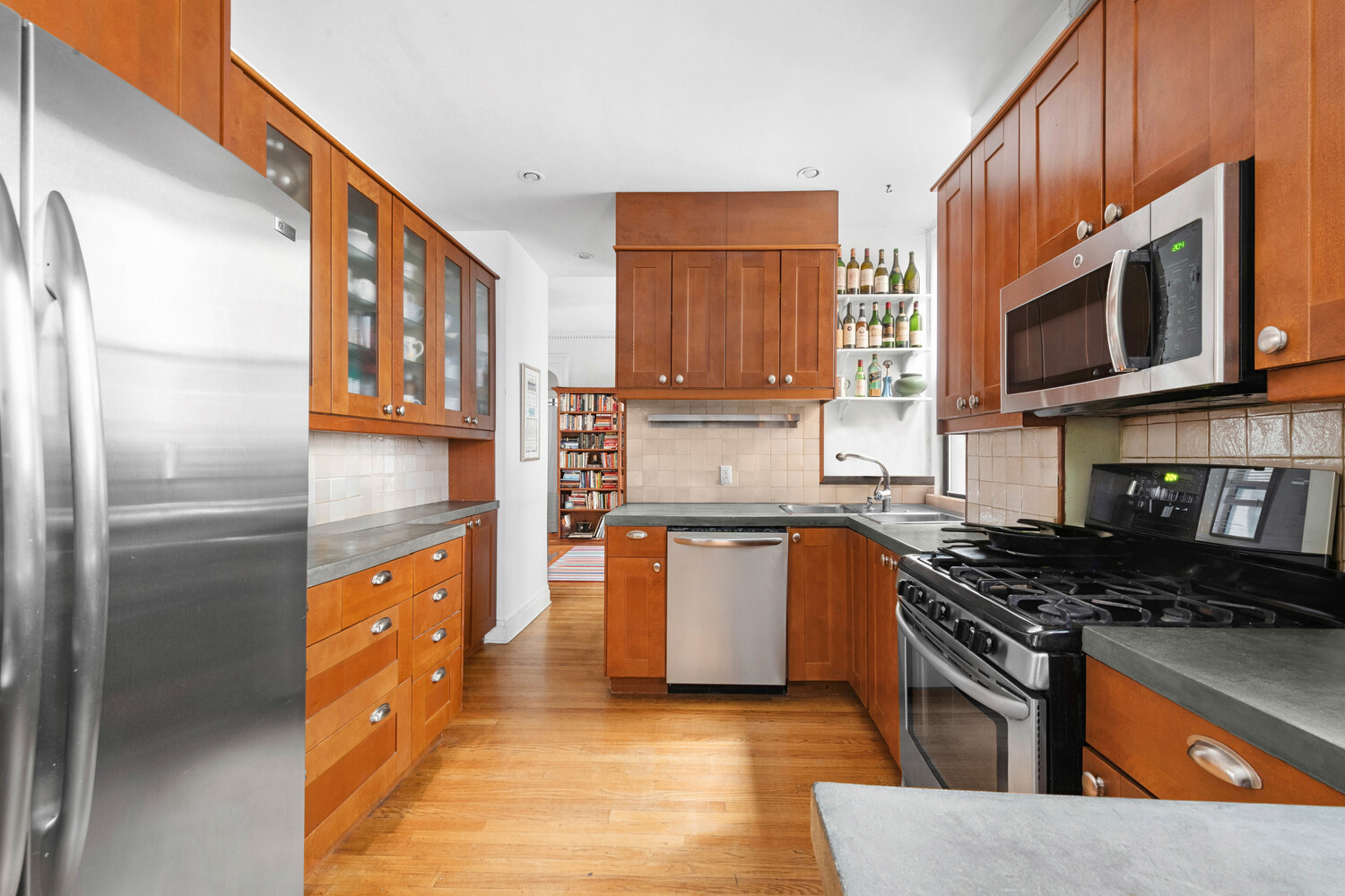 532 West 111th Street 53/54 Morningside Heights New York NY 10025