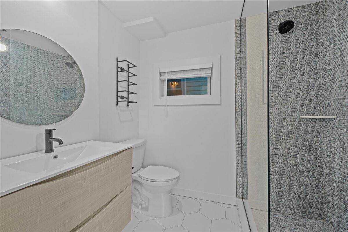 318 Beach 101st Street Far Rockaway Queens NY 11694