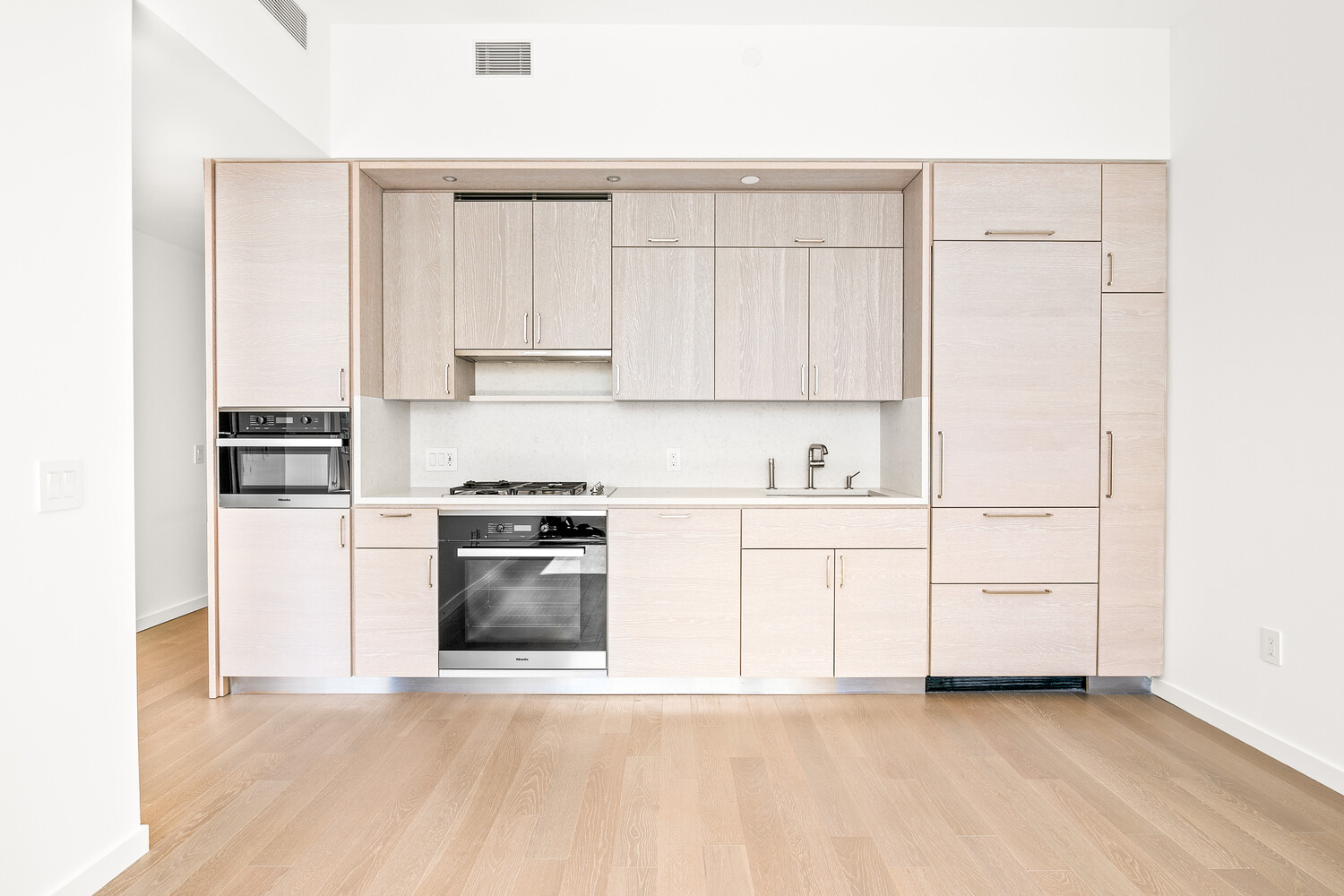 138 Willoughby Street 30K Downtown Brooklyn NY 11201