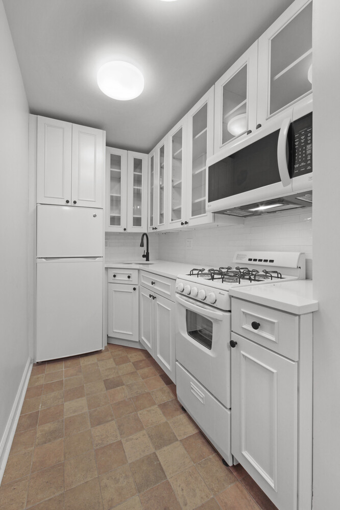 13 West 13th Street 4AS Greenwich Village New York NY 10011