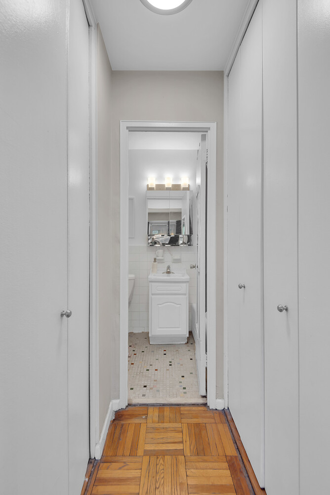 150 East 37th Street 6G Murray Hill New York NY 10016