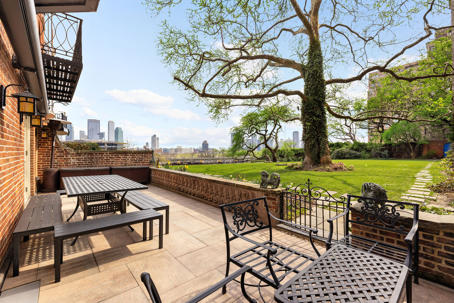 6 Sutton Square Sutton Place New York NY 10022