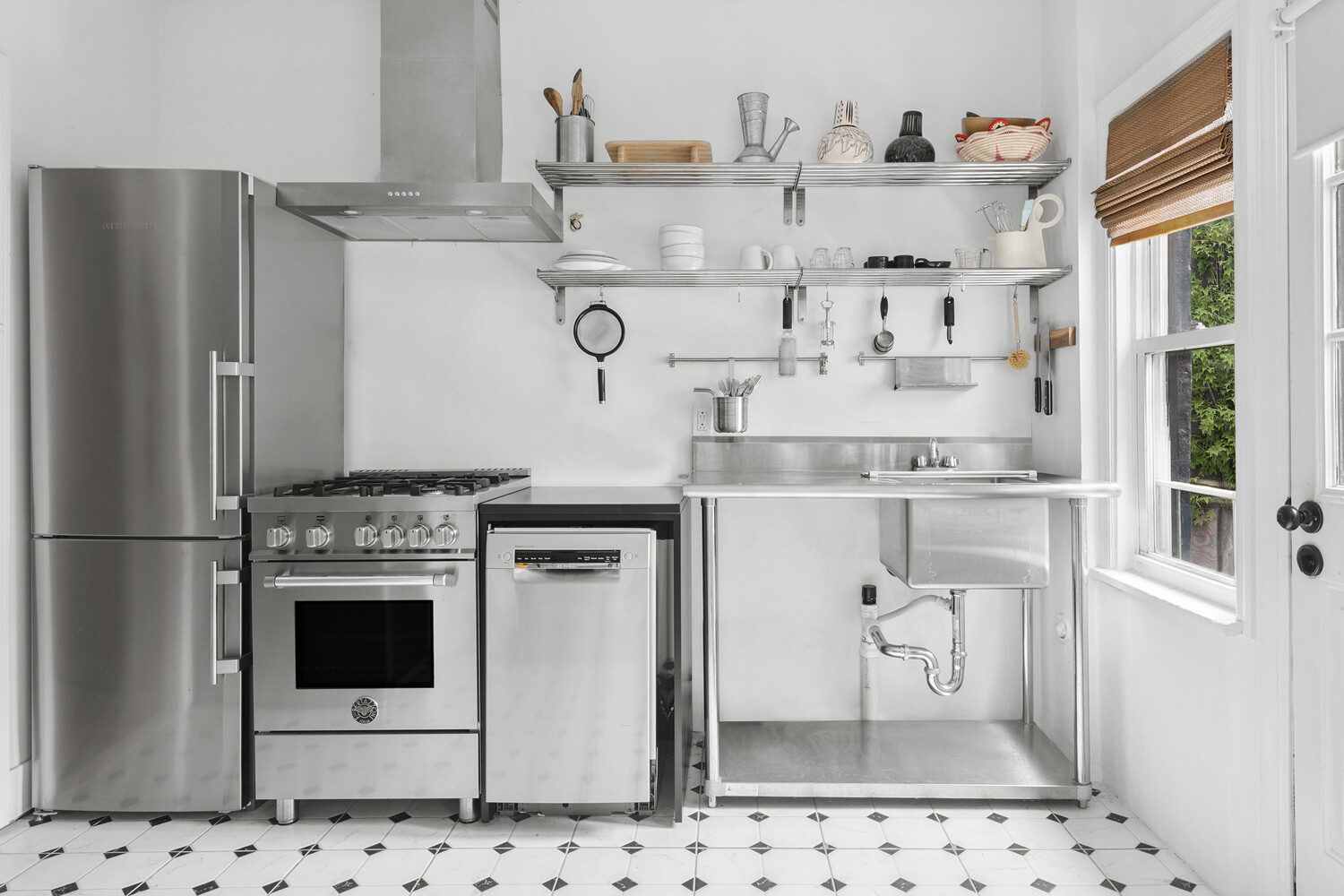 25 Veronica Place Flatbush Brooklyn NY 11226