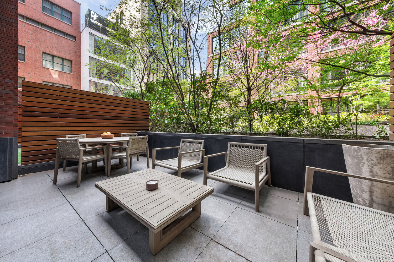 150 Charles Street M8 W. Greenwich Village New York NY 10014