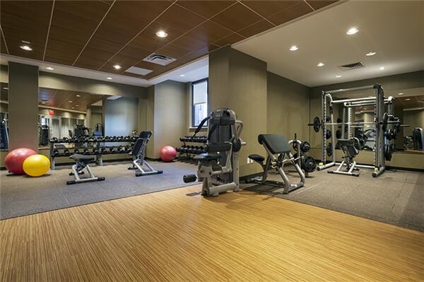 330 East 38th Street Murray Hill New York NY 10016