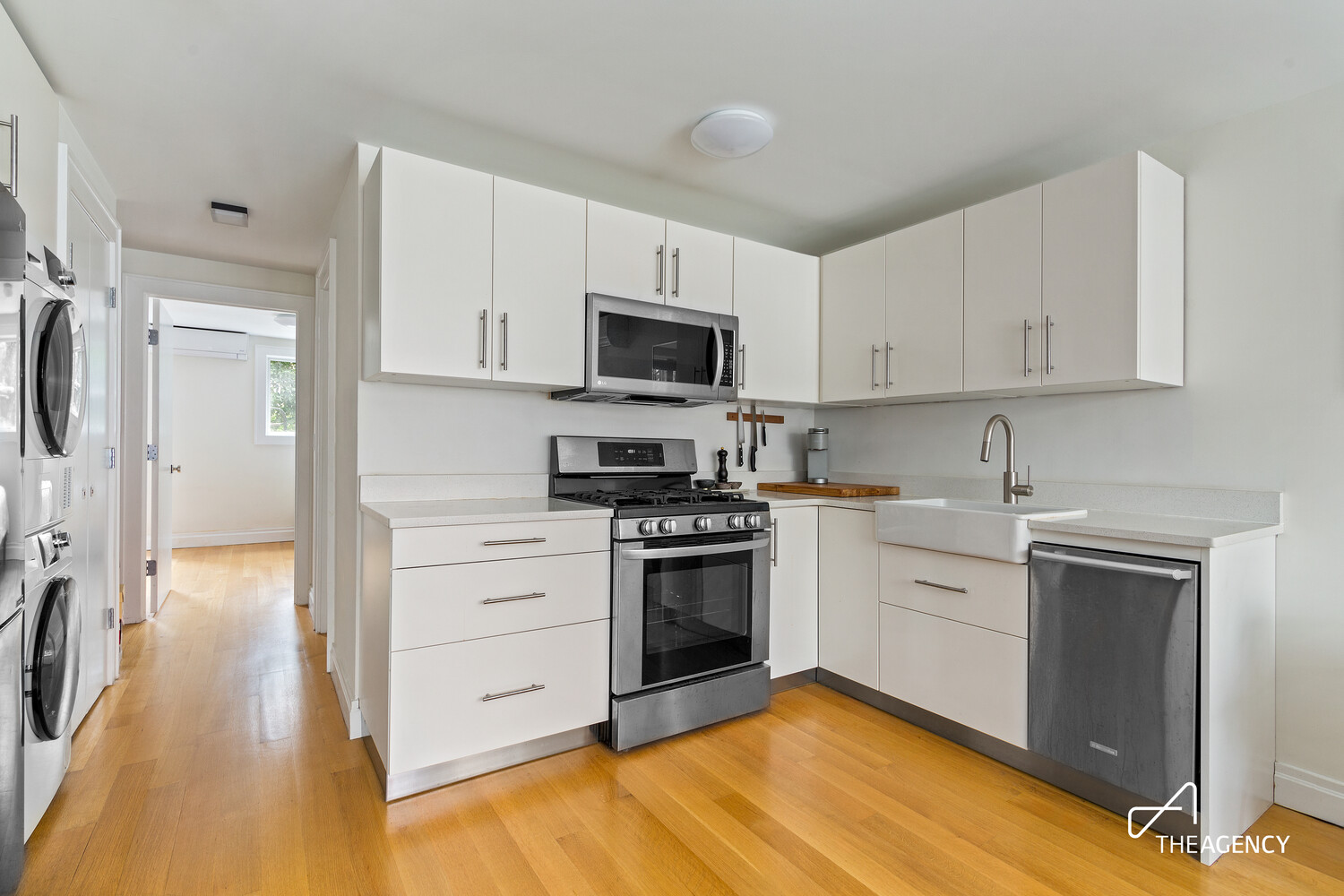 290 Manhattan Avenue East Williamsburg Brooklyn NY 11211