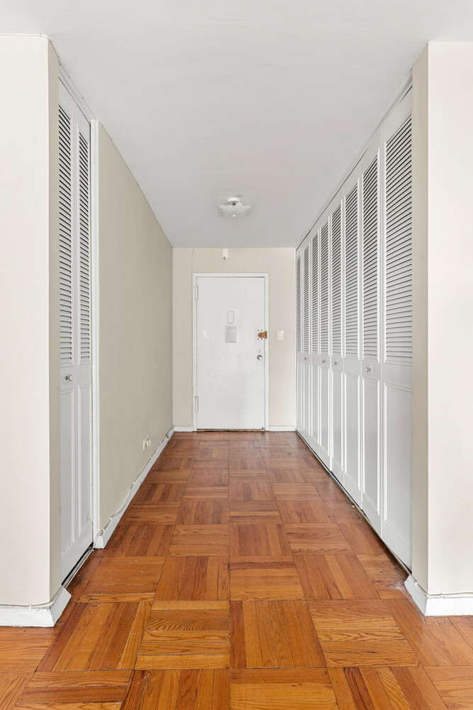 102-10 66th Road 8D Forest Hills Queens NY 11375