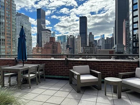 220 East 54th Street 10D Turtle Bay New York NY 10022
