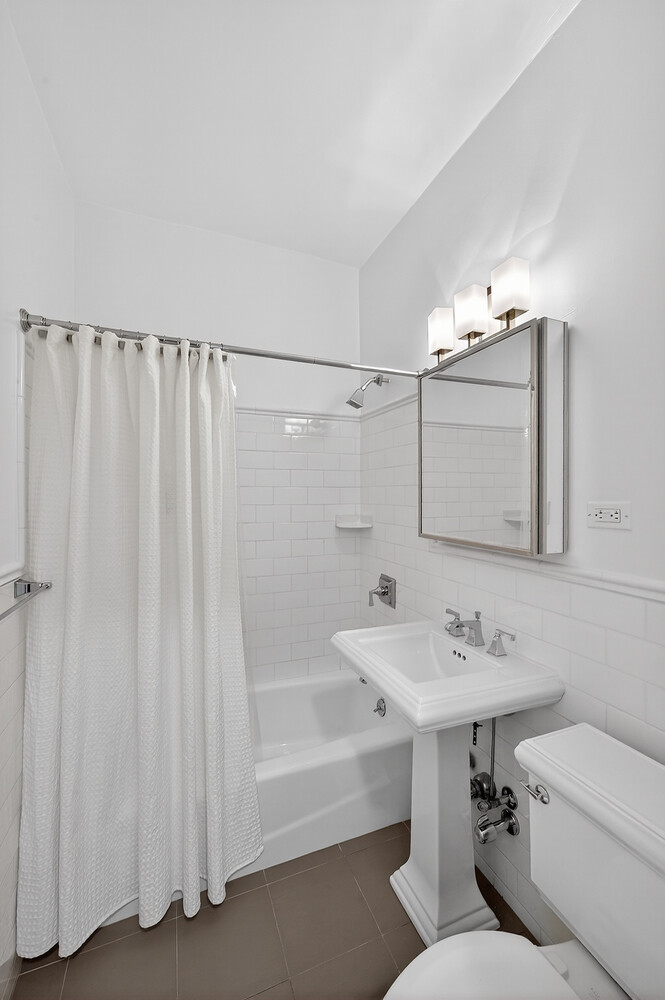 203 East 72nd Street 3N Upper East Side New York NY 10021