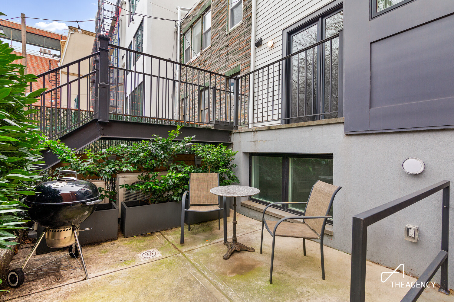 290 Manhattan Avenue East Williamsburg Brooklyn NY 11211