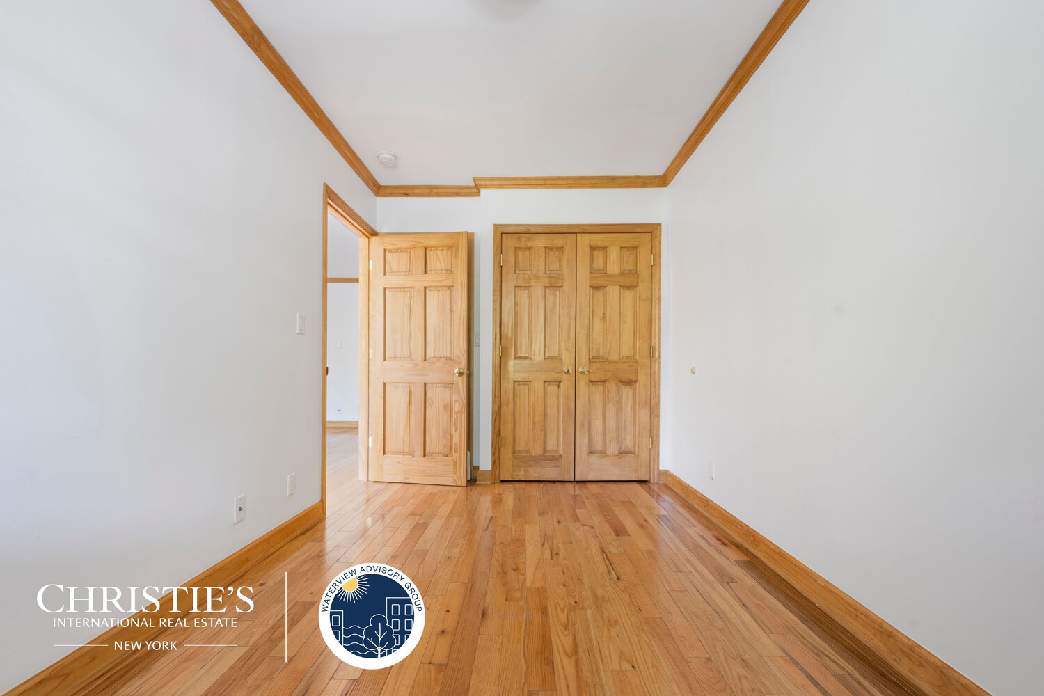 58-44 81st Street 2 Middle Village Queens NY 11379