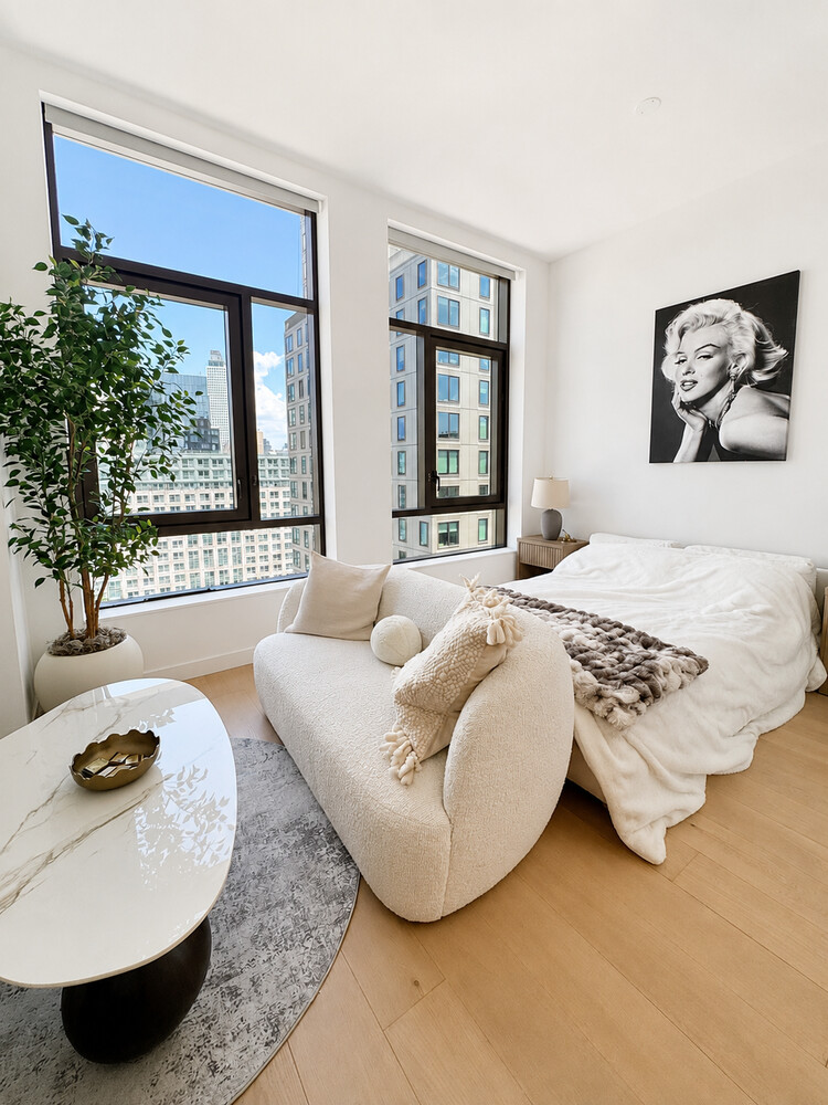 480 Kent Avenue Williamsburg Brooklyn NY 11249