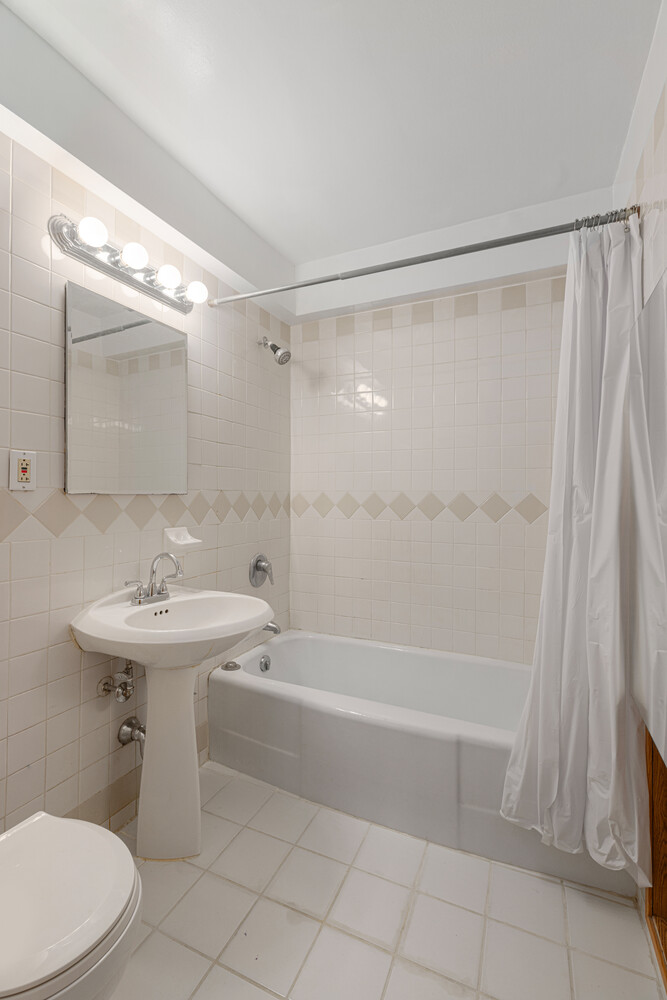 136 East 56th Street 9J Midtown East New York NY 10022