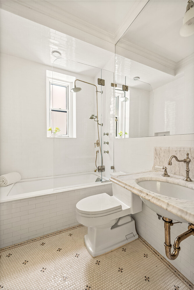 27 East 95th Street Carnegie Hill New York NY 10128