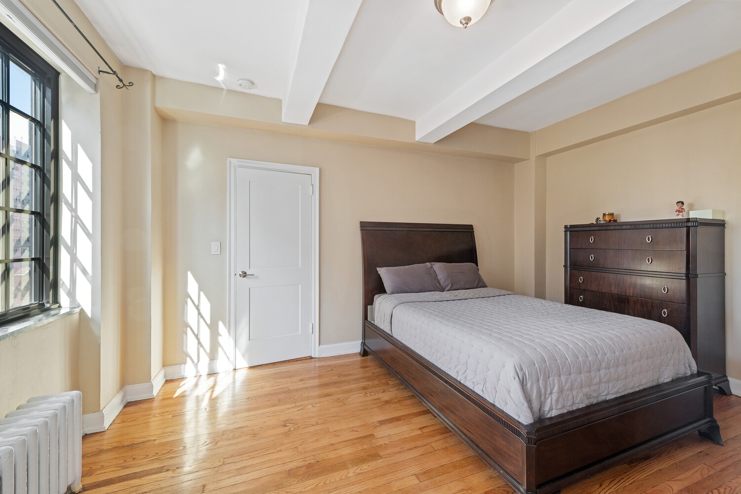 211 East 35th Street Murray Hill New York NY 10016