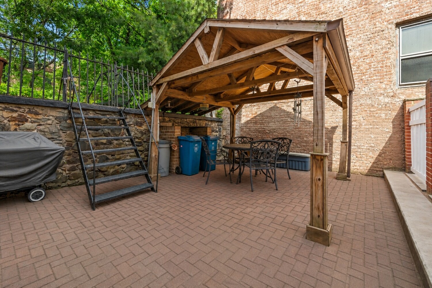 485 Clinton Street Carroll Gardens Brooklyn NY 11231