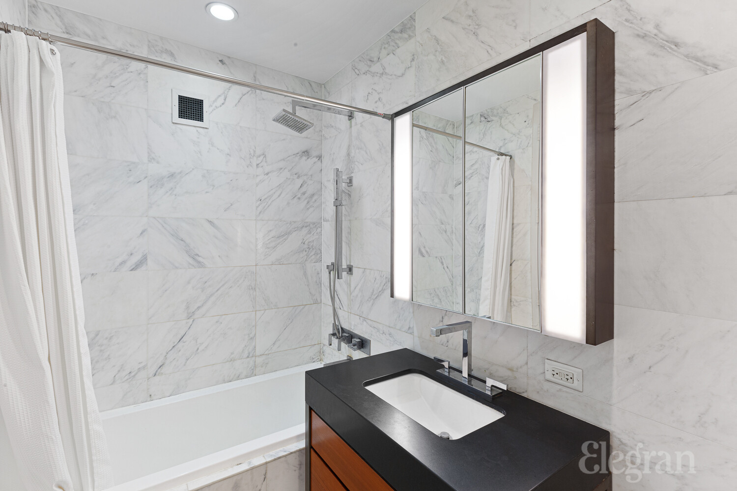 75 Wall Street 24H Financial District New York NY 10005