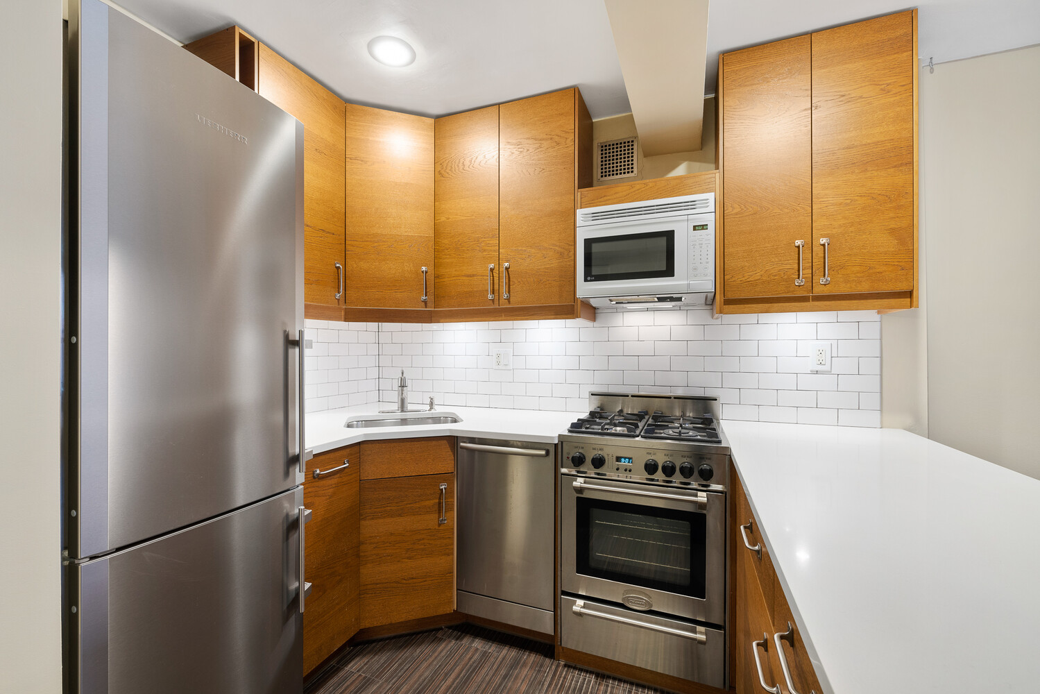 229 East 28th Street 4M Kips Bay New York NY 10016