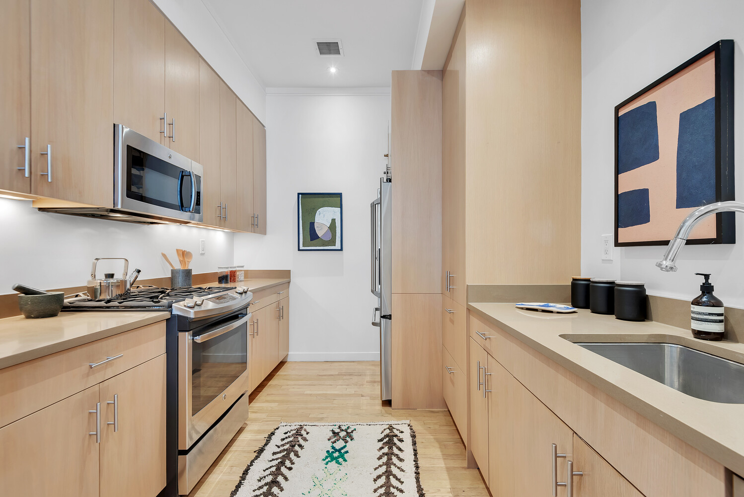 115 Fourth Avenue 7I Greenwich Village New York NY 10003