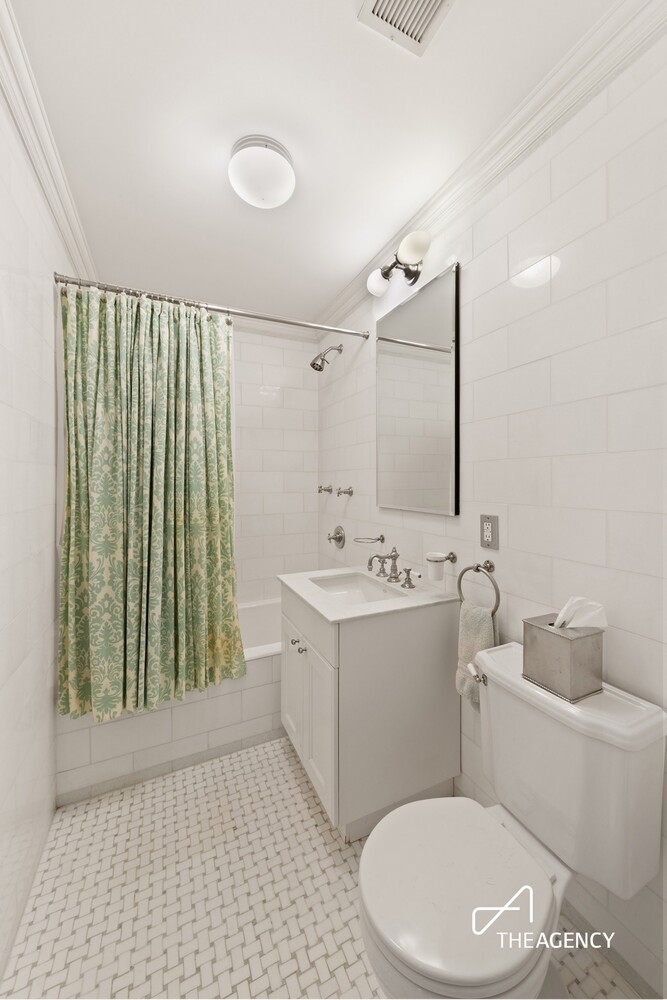 330 East 72nd Street Upper East Side New York NY 10021