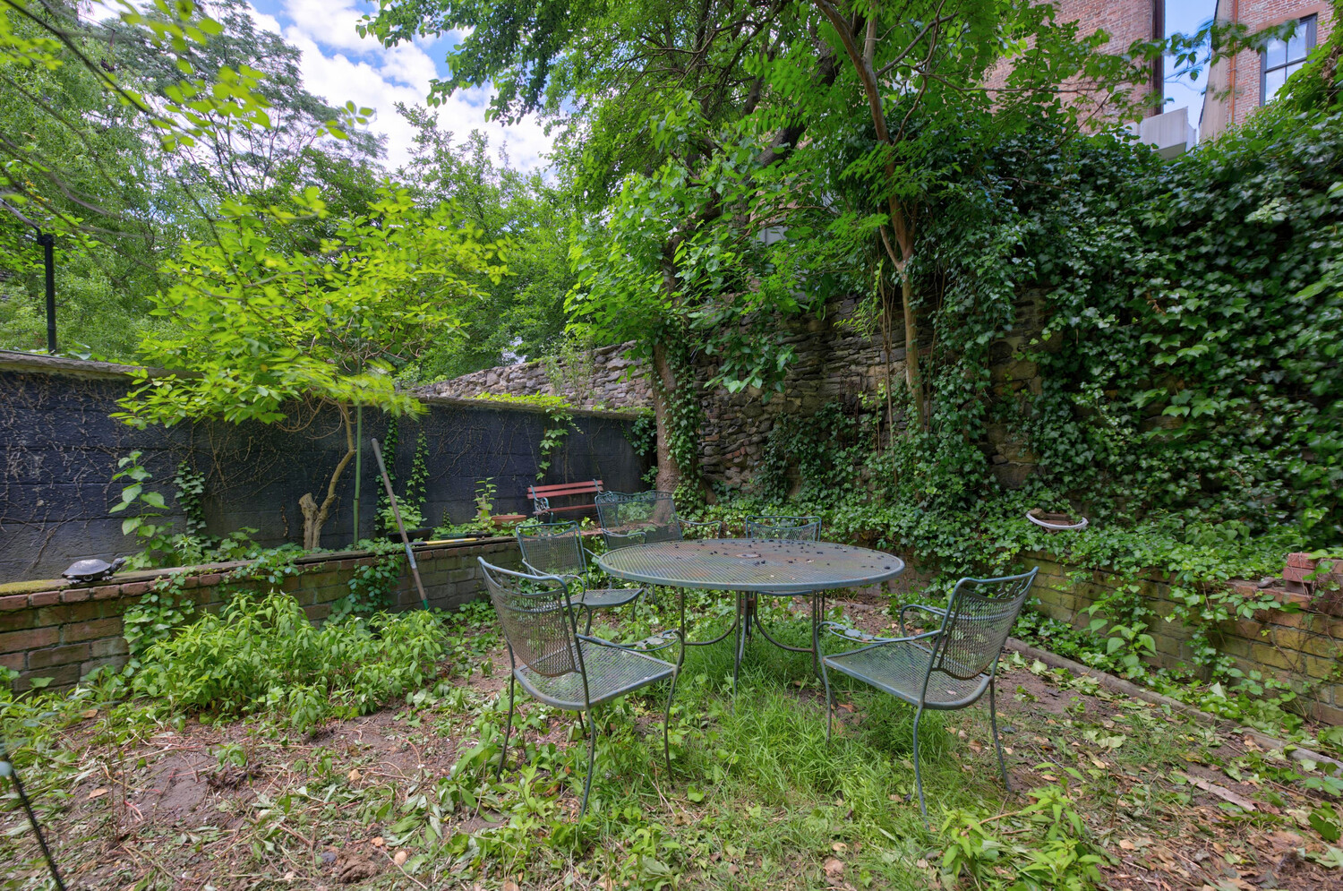 437 West 43rd Street 1G Clinton New York NY 10036