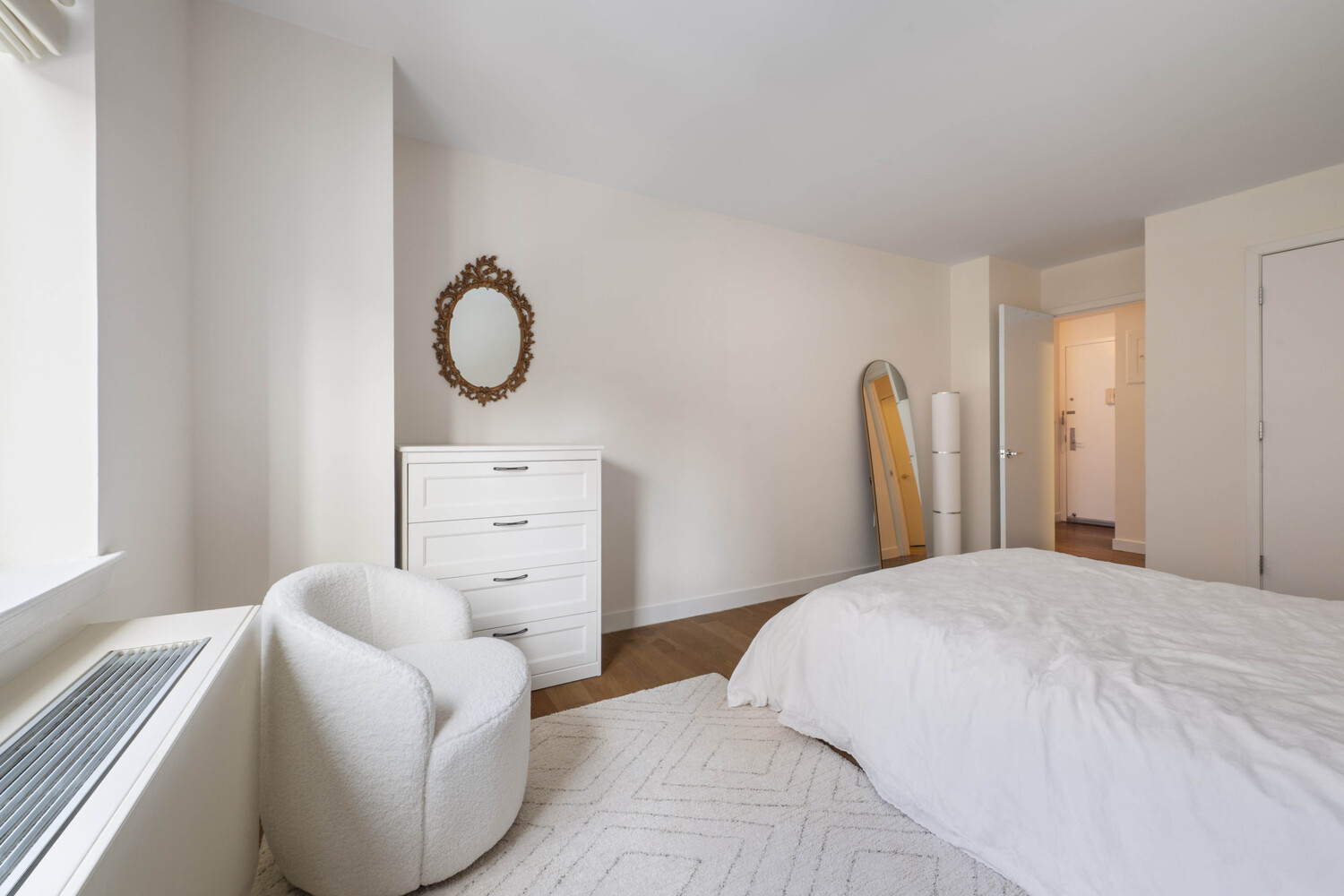 225 Rector Place 3R Battery Park City New York NY 10280