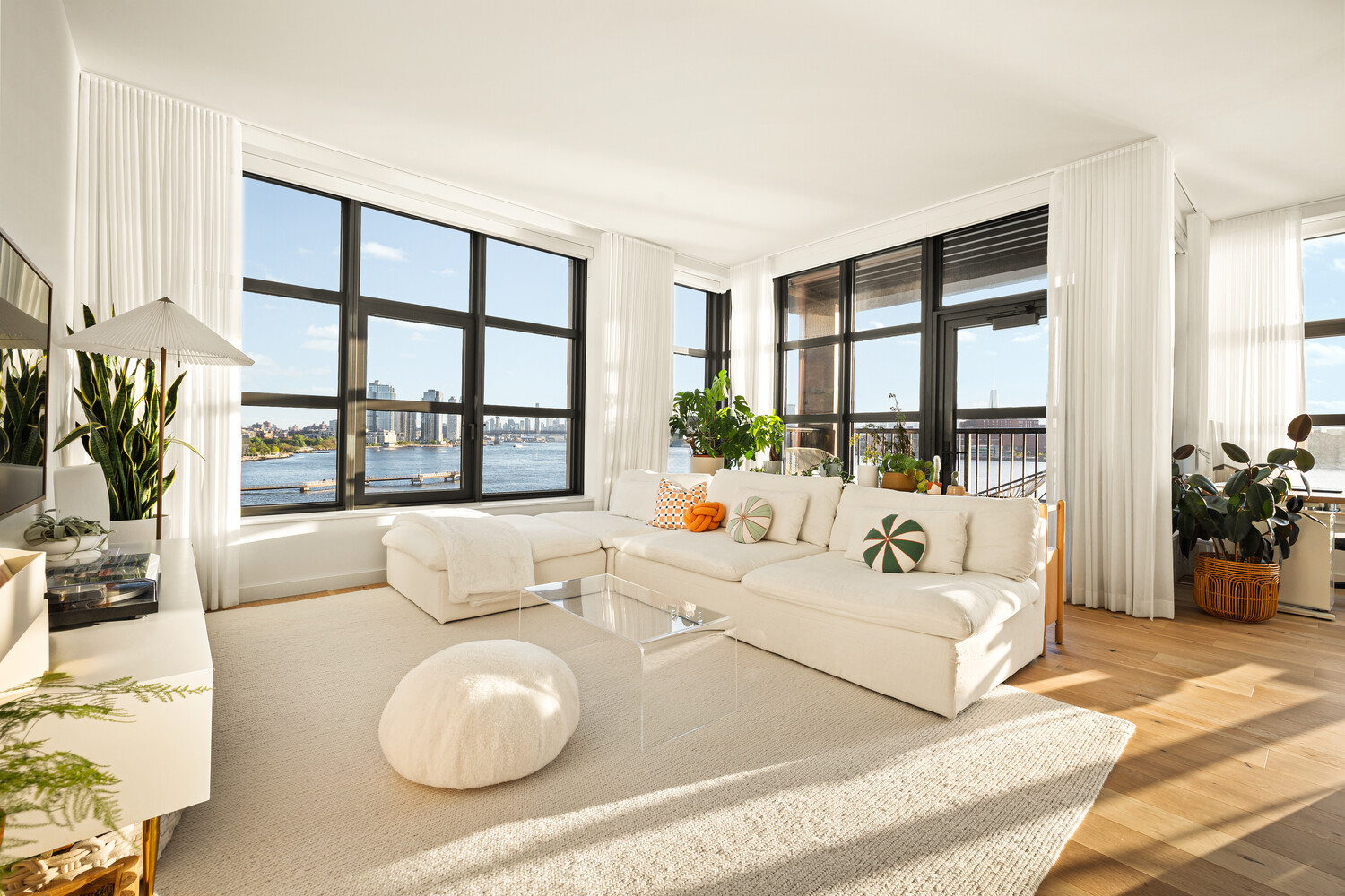 29 Huron Street 6CW Greenpoint Brooklyn NY 11222