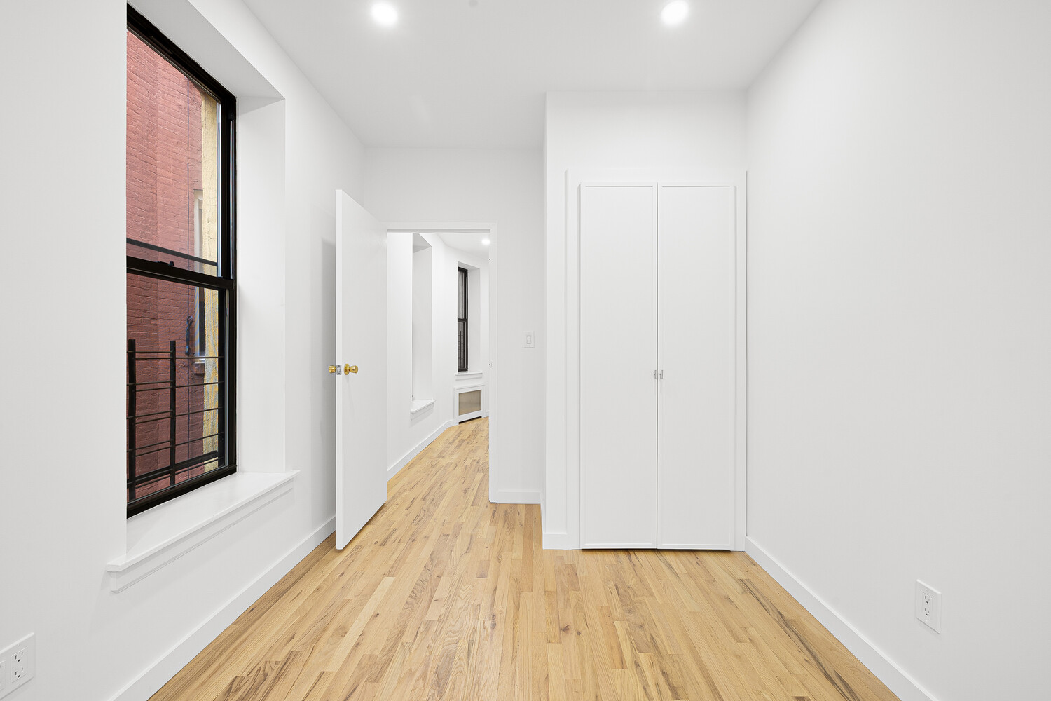 27 West 84th Street Upper West Side New York NY 10024