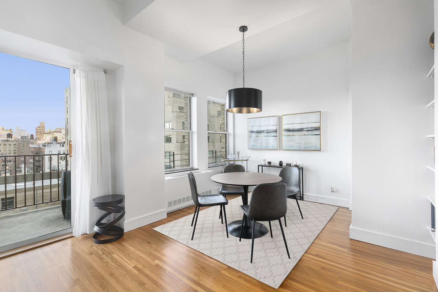 40 East 61st Street 16B Upper East Side New York NY 10065