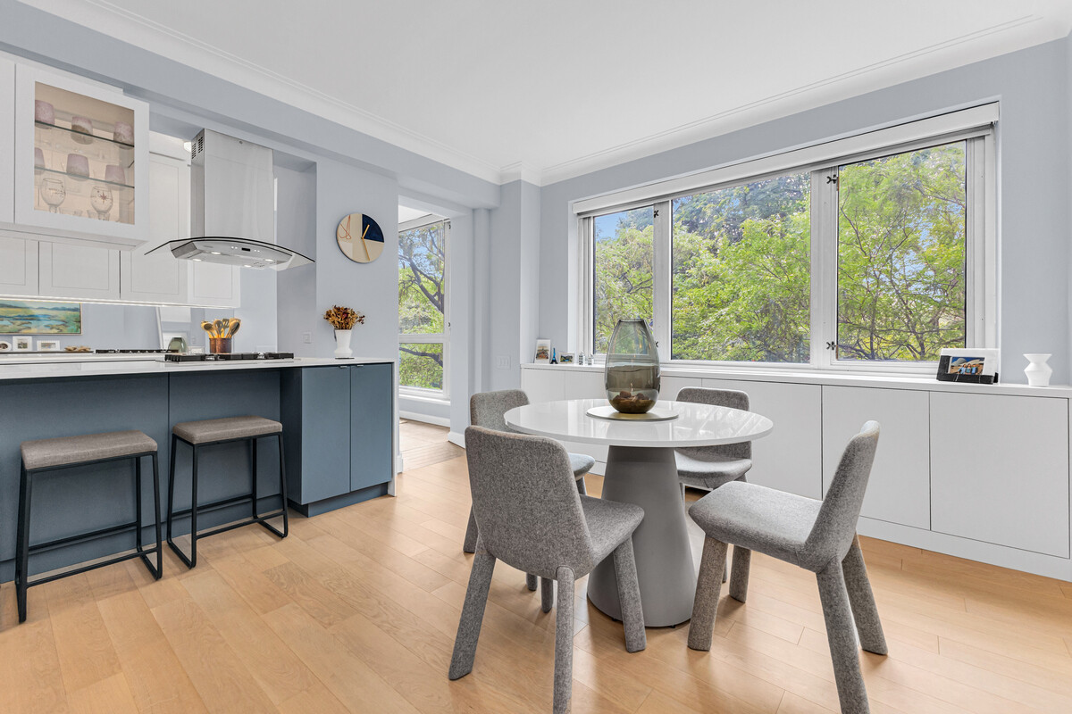923 Fifth Avenue 4B Upper East Side New York NY 10021
